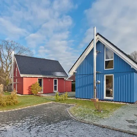 Tu Hus In Linde Eck زنغست